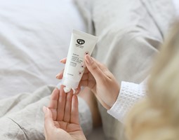 Certified 100% natural, organic and vegan hand cream