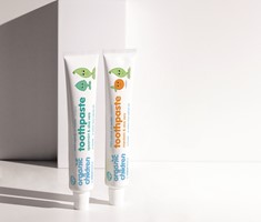 Certified 100% natural, organic and vegan toothpaste for baby & child